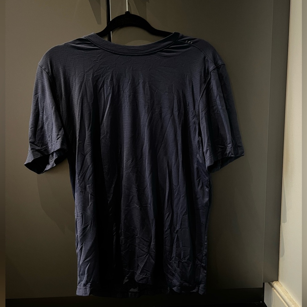 Lululemon shirt